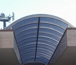 COPERTURE-IN-STRUTTURA-METALICA-CHIUSO-IN-POLICARBONATO-COMPATTO